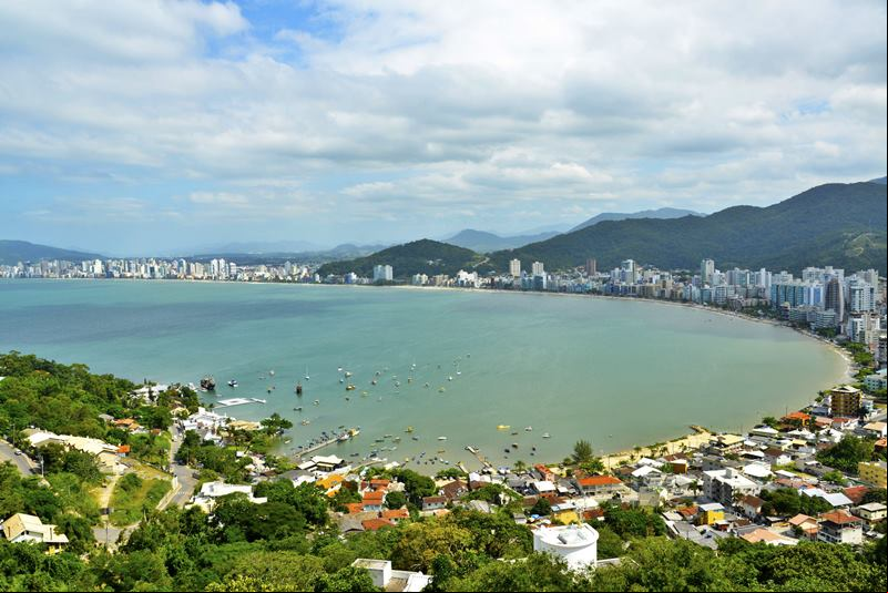 Viajar no feriado da Semana Santa para a cidade de Itapema - Semana Santa 2026 em Itapema - Mirante do Encanto - Litoral Norte Catarinense - Estado de Santa Catarina - Regi